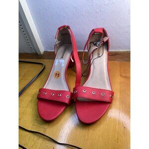 Blokecore gorpcore nosatlgia earthy artisanal Mountain Elude Sandals Size 11